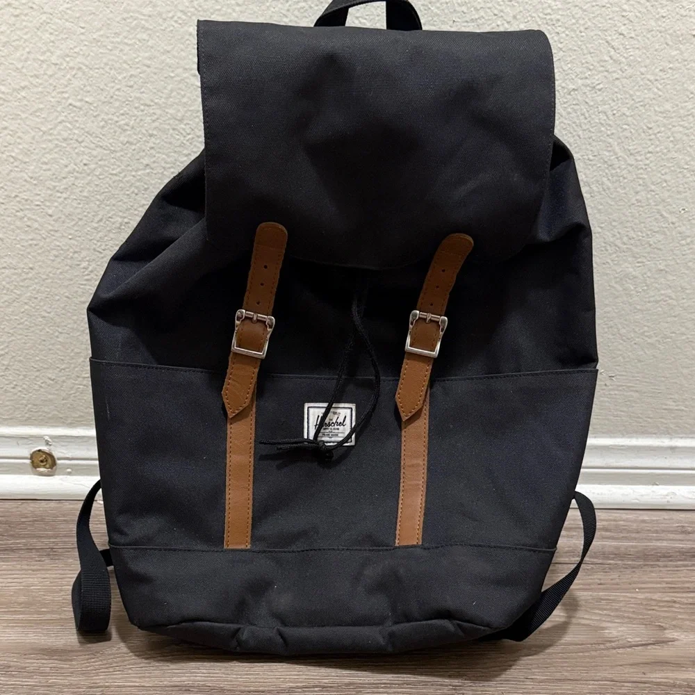 Herschel Retreat Backpack